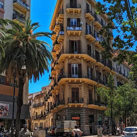 Casa Del Vicolo Apartment *