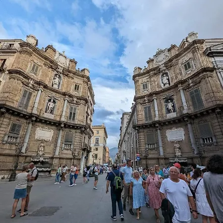 Casa Del Vicolo